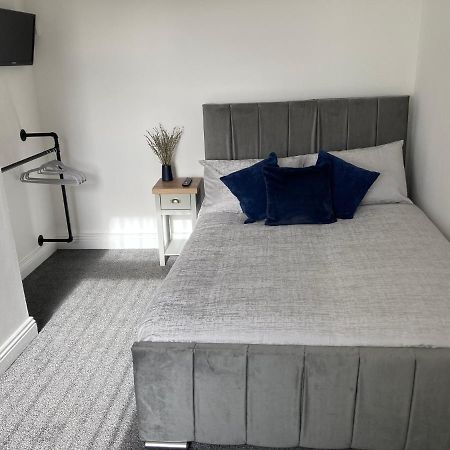 Cheshire Home Stays Crewe Eksteriør bilde