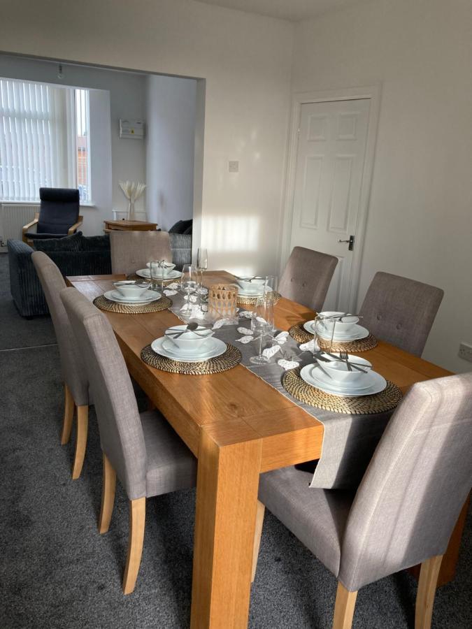 Cheshire Home Stays Crewe Eksteriør bilde